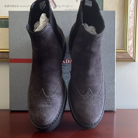 Prada suede Chelsea boot - Picture 5 of 8